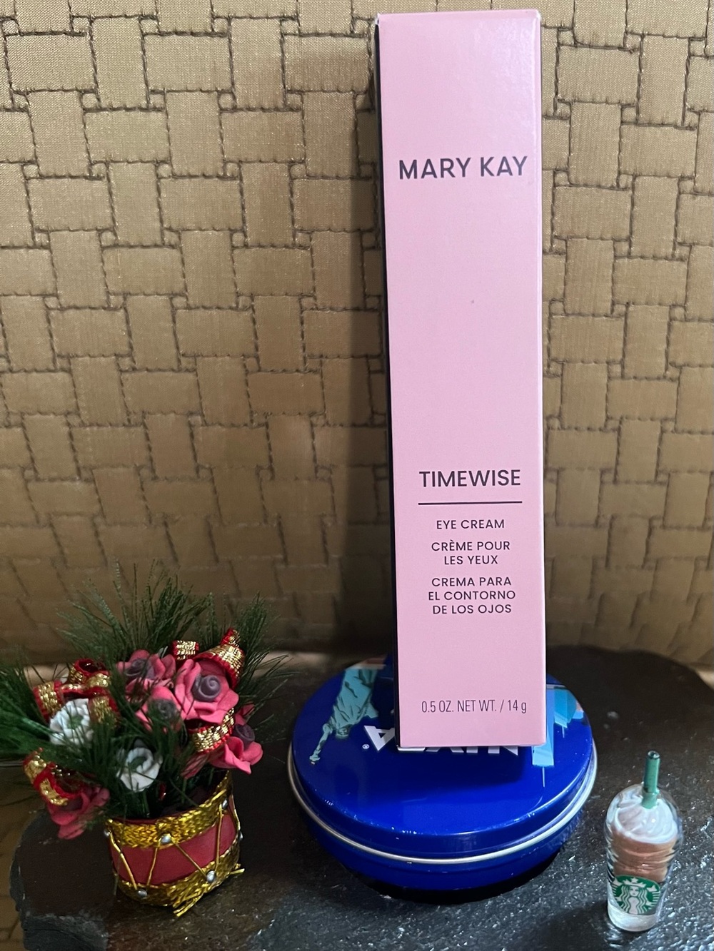 MARY KAY TimeWise Eye Cream brand new in the box